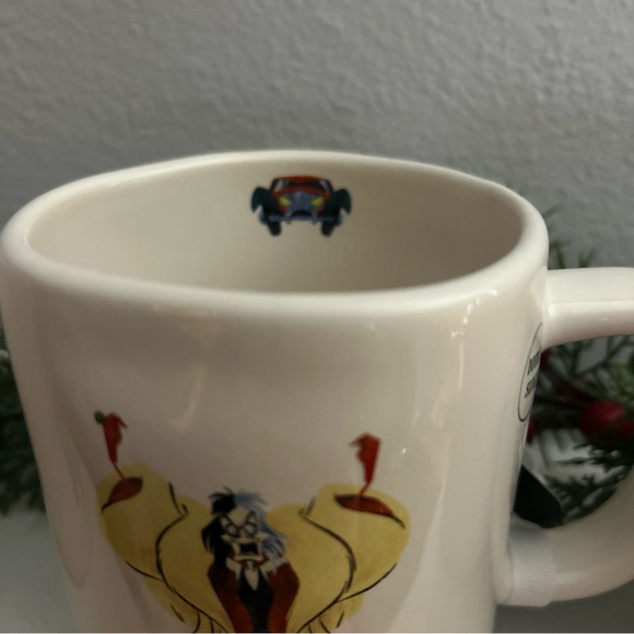 Rae Dunn Disney Villains Mug Set MALEFICENT EVIL QUEEN URSULA CRUELLA SCAR NEW - Picture 9 of 11